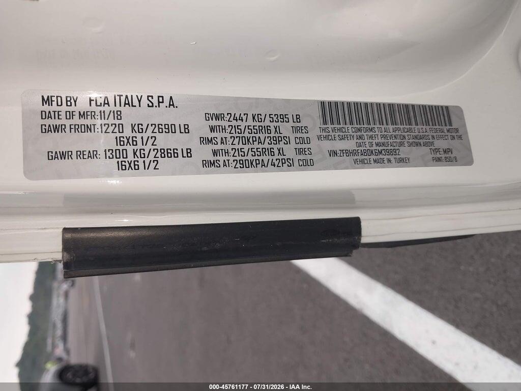 ZFBHRFAB0K6M39892 2019 RAM PROMASTER CITY photo no. 9
