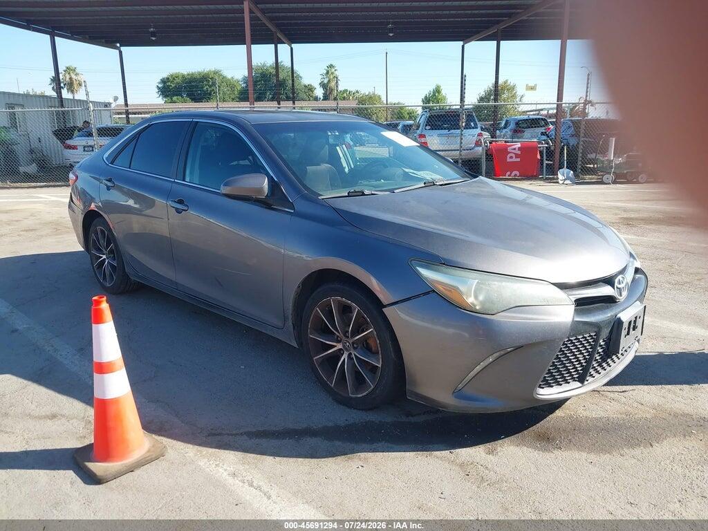 4T1BF1FK2FU963758 2015 TOYOTA CAMRY photo no. 1