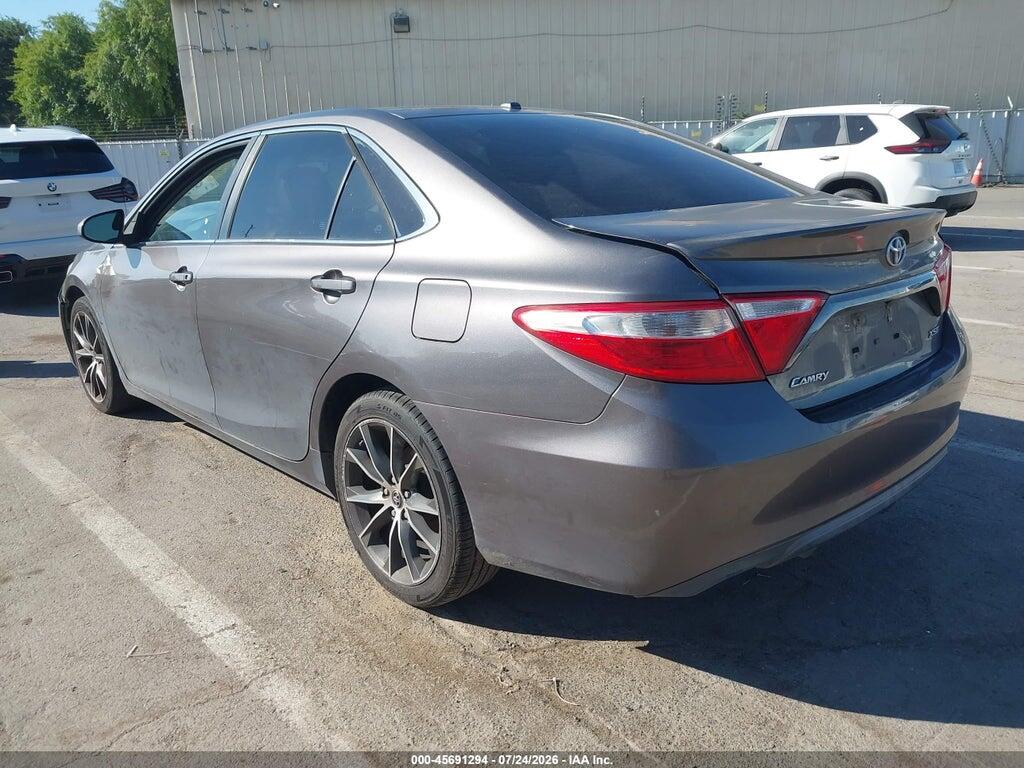 4T1BF1FK2FU963758 2015 TOYOTA CAMRY photo no. 3