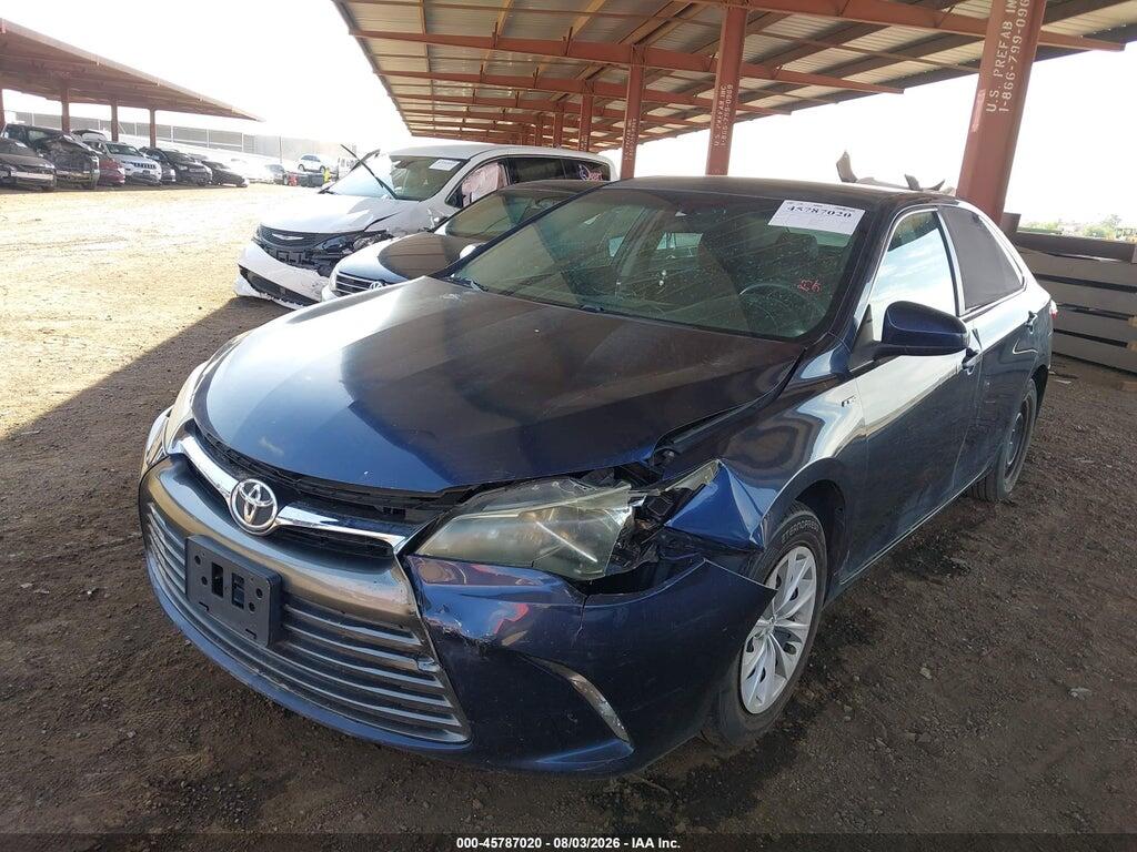 4T4BF1FK2FR476193 2015 TOYOTA CAMRY photo no. 2