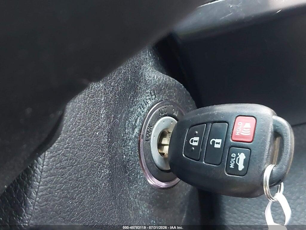 4T1BF1FK2FU976137 2015 TOYOTA CAMRY photo no. 11