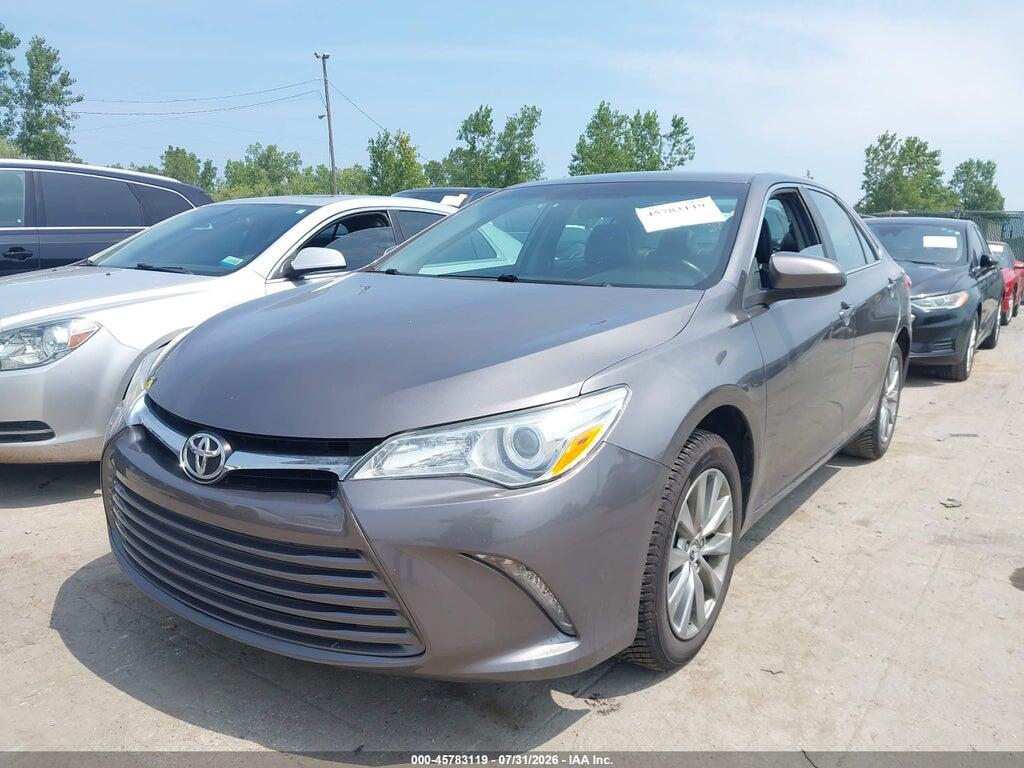 4T1BF1FK2FU976137 2015 TOYOTA CAMRY photo no. 2