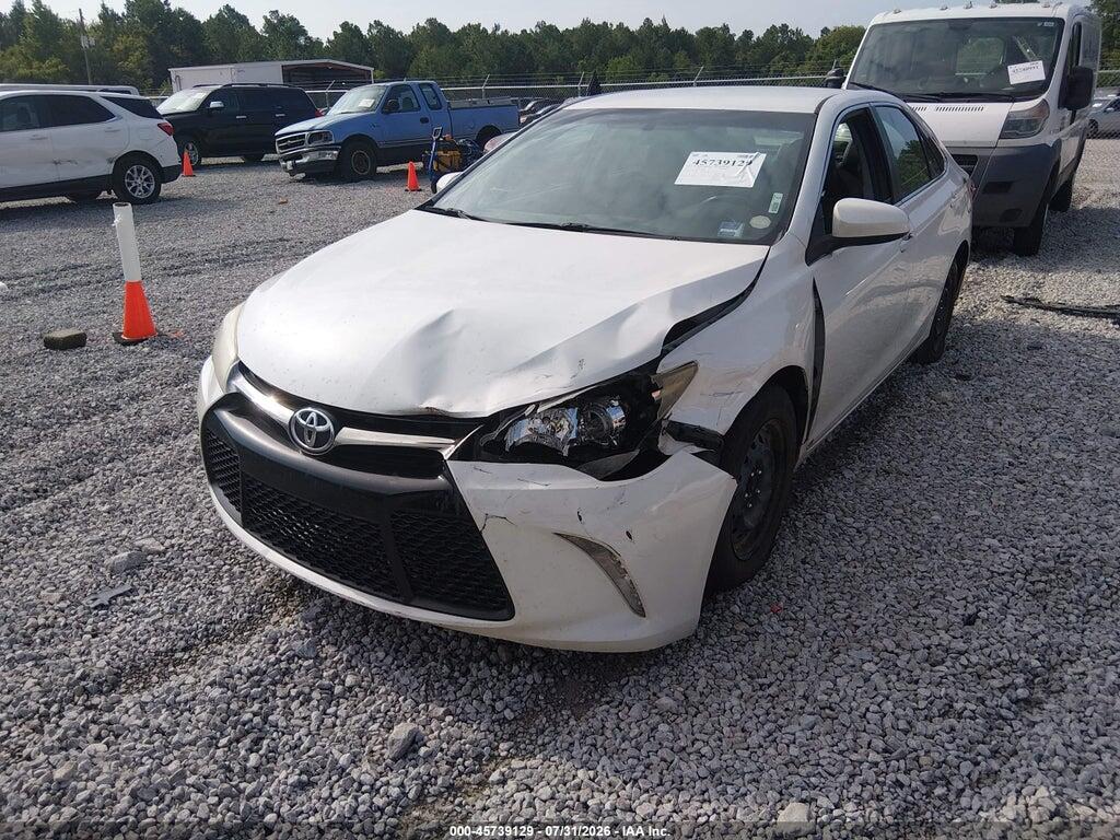 4T1BF1FK2FU056704 2015 TOYOTA CAMRY photo no. 2