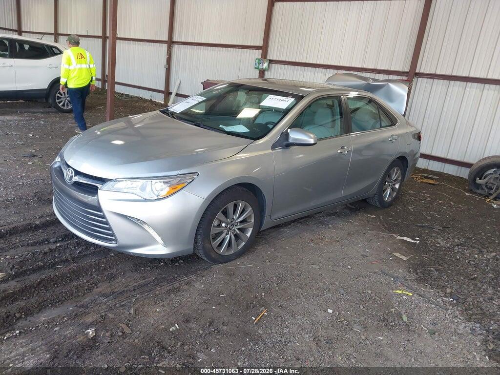 4T1BF1FK4FU911063 2015 TOYOTA CAMRY photo no. 2