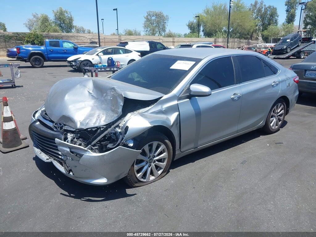 4T1BF1FK6FU067253 2015 TOYOTA CAMRY photo no. 2