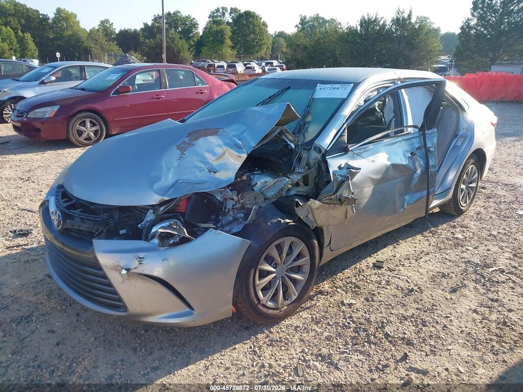 4T1BF1FK9FU068753 2015 TOYOTA CAMRY photo no. 2