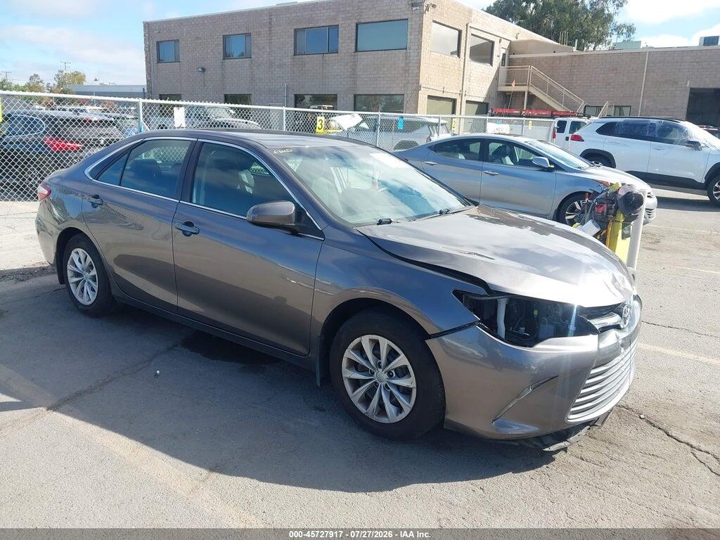 4T4BF1FK5FR458495 2015 TOYOTA CAMRY photo no. 1