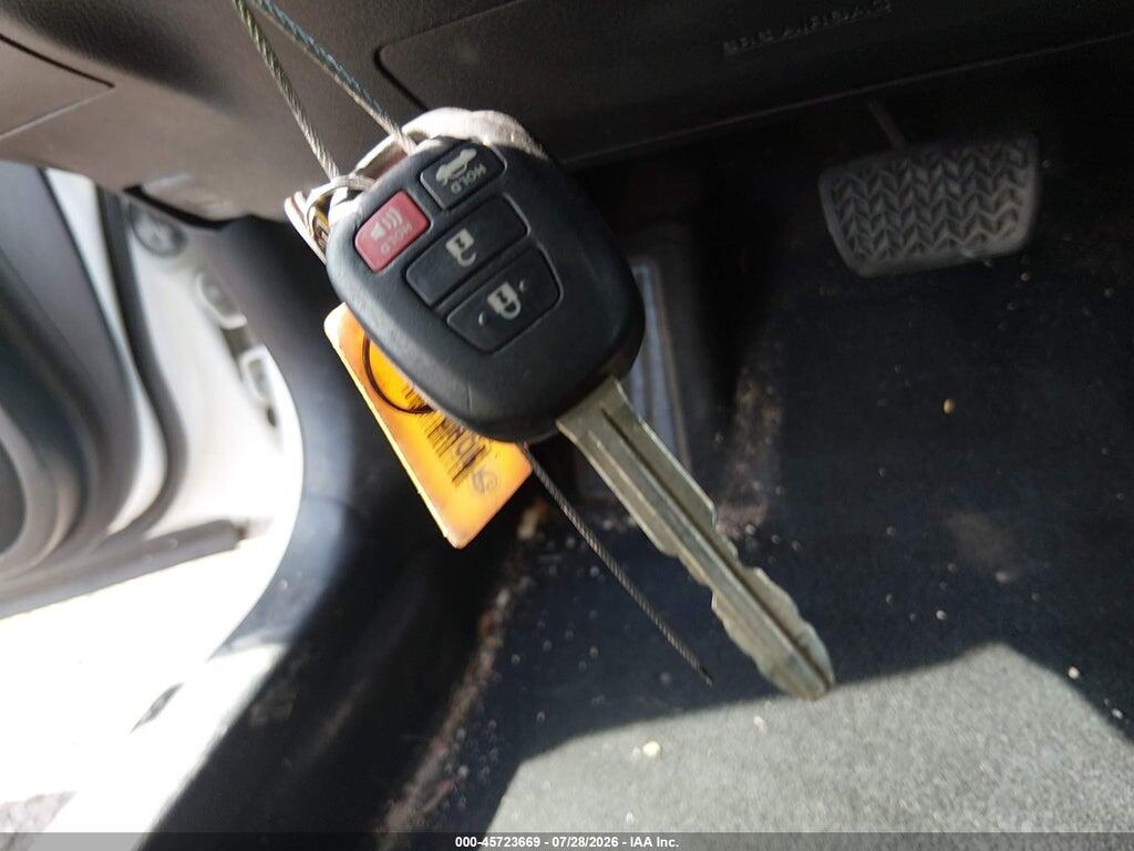 4T4BF1FK8FR446650 2015 TOYOTA CAMRY photo no. 11