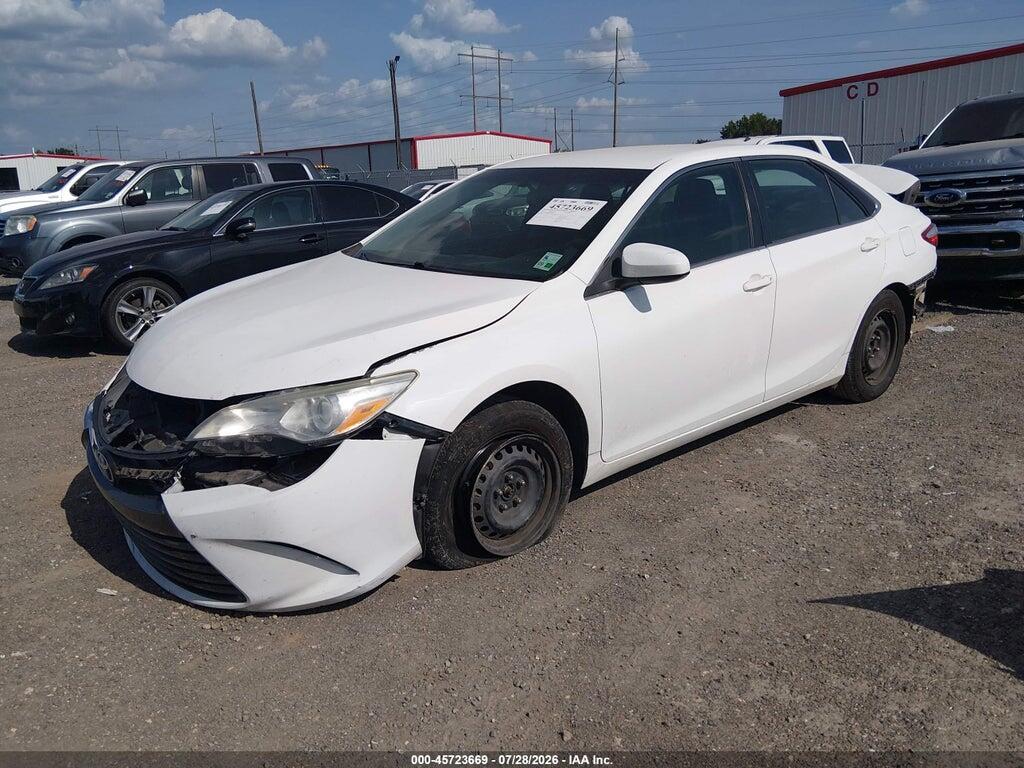 4T4BF1FK8FR446650 2015 TOYOTA CAMRY photo no. 2