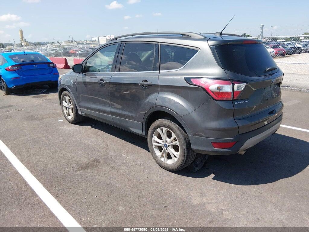1FMCU0GD3HUD51608 2017 FORD ESCAPE photo no. 3