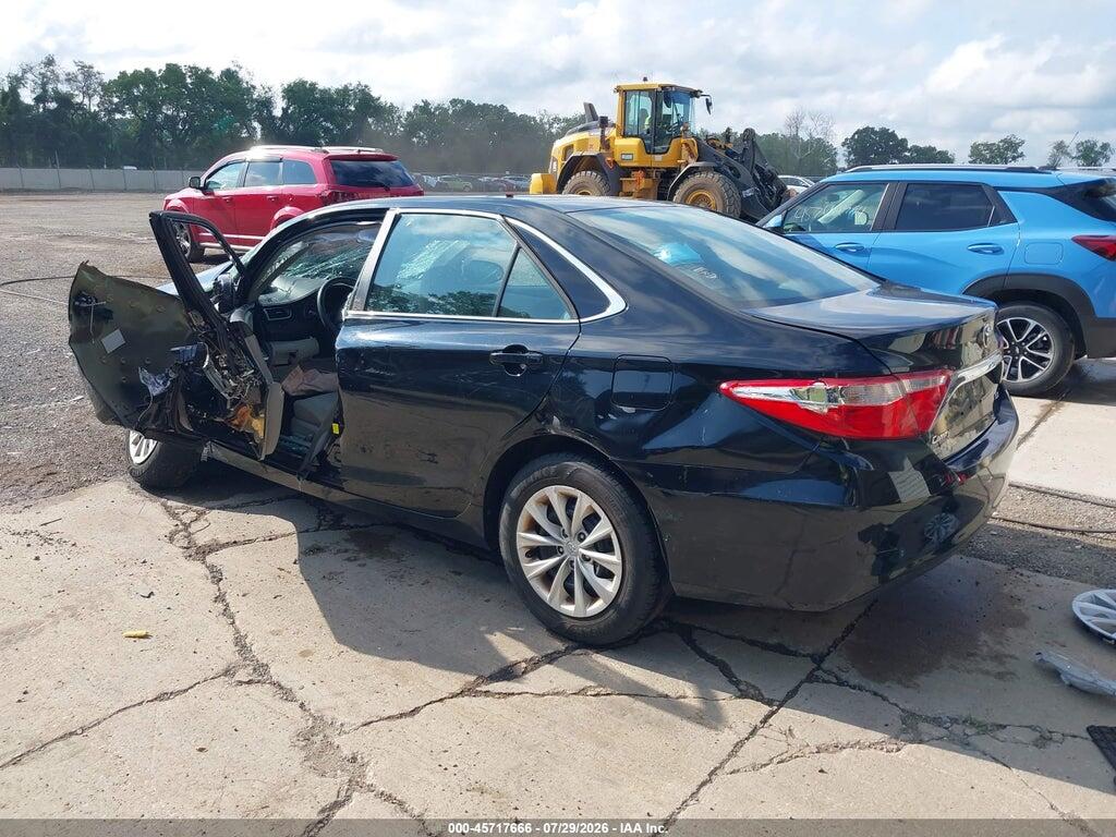 4T4BF1FK2FR481197 2015 TOYOTA CAMRY photo no. 3