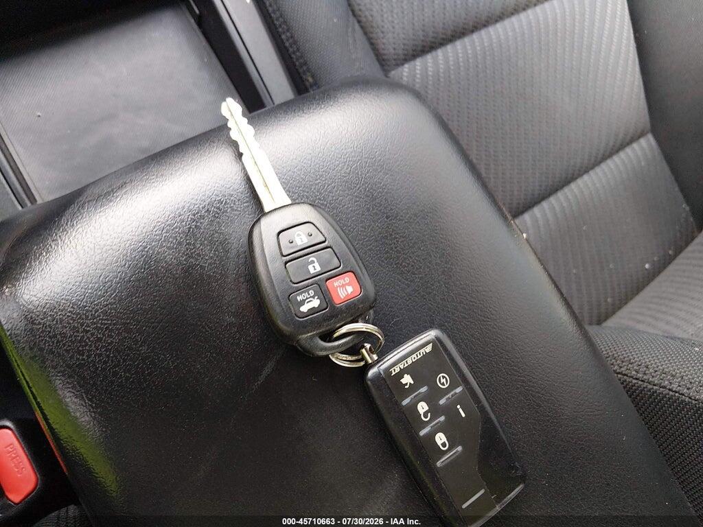 4T4BF1FK7FR507762 2015 TOYOTA CAMRY photo no. 11