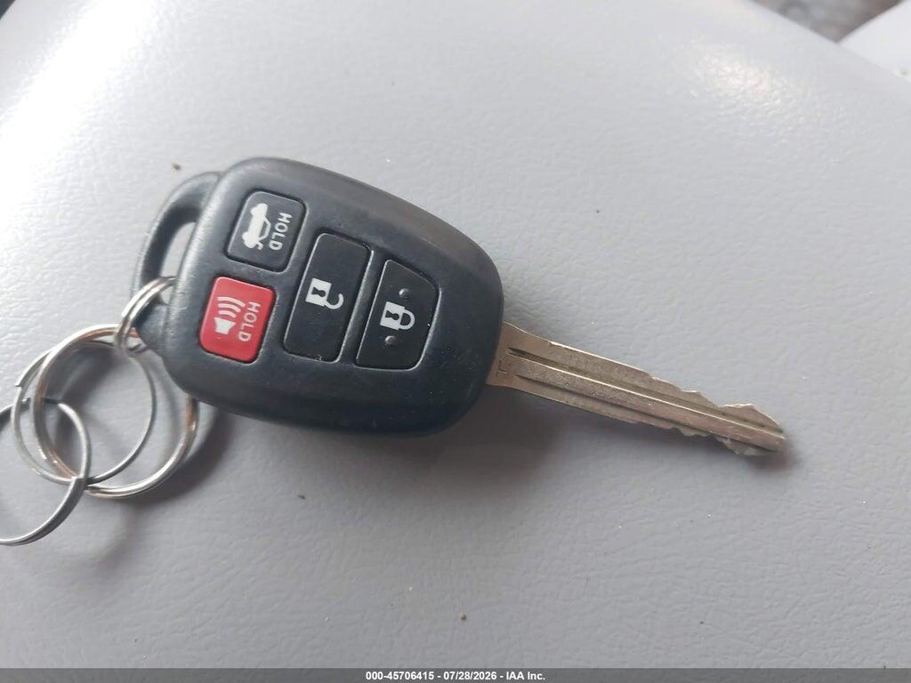 4T1BF1FK7FU083381 2015 TOYOTA CAMRY photo no. 11