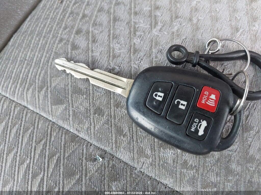 4T1BF1FK3FU945141 2015 TOYOTA CAMRY photo no. 11