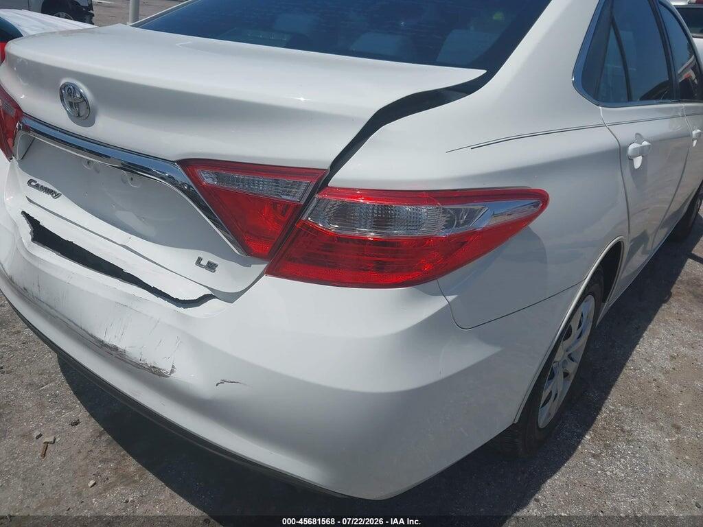 4T1BF1FK2FU938696 2015 TOYOTA CAMRY photo no. 6
