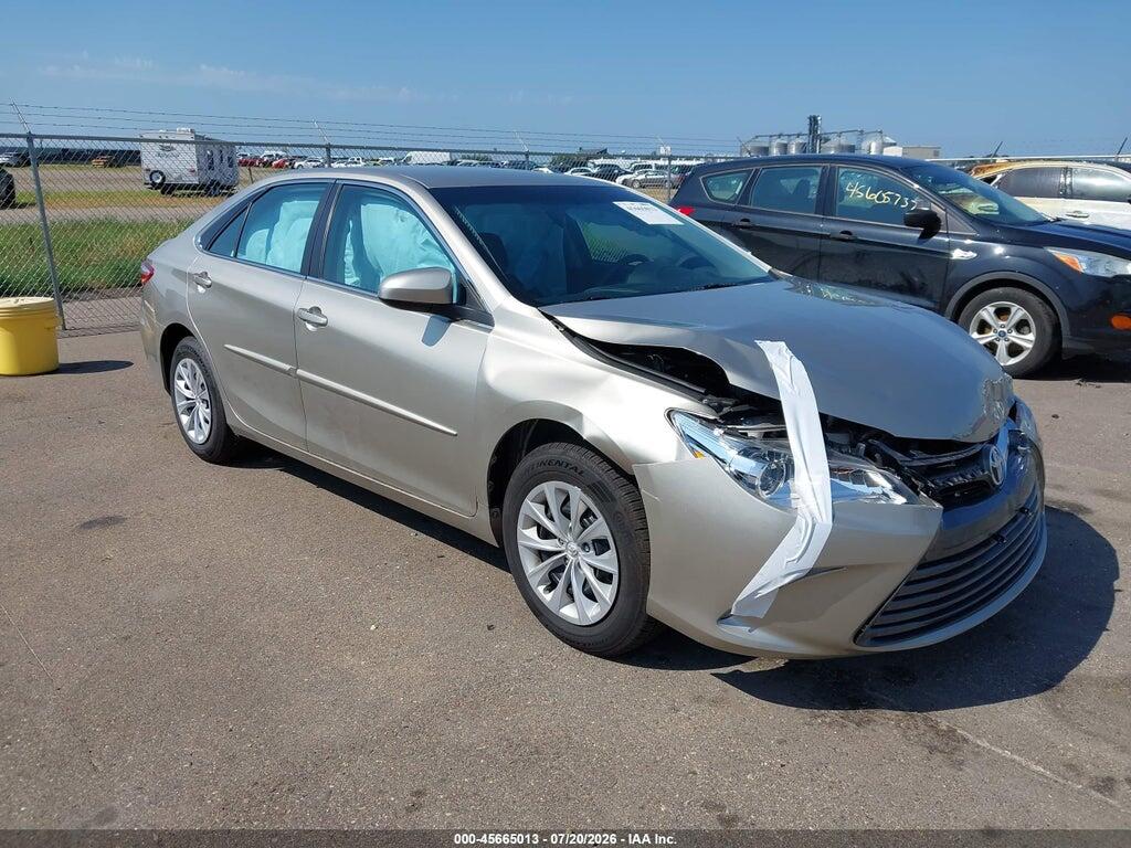 4T4BF1FK2FR508561 2015 TOYOTA CAMRY photo no. 1