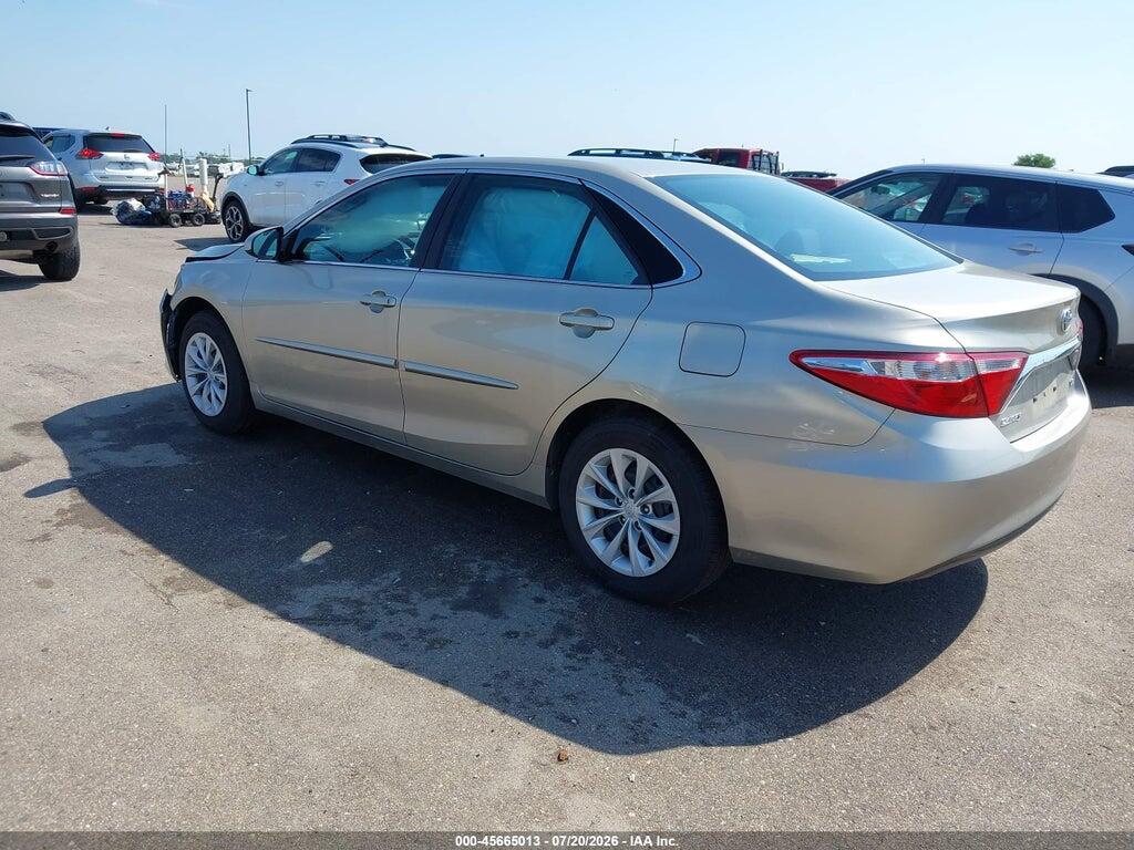 4T4BF1FK2FR508561 2015 TOYOTA CAMRY photo no. 3