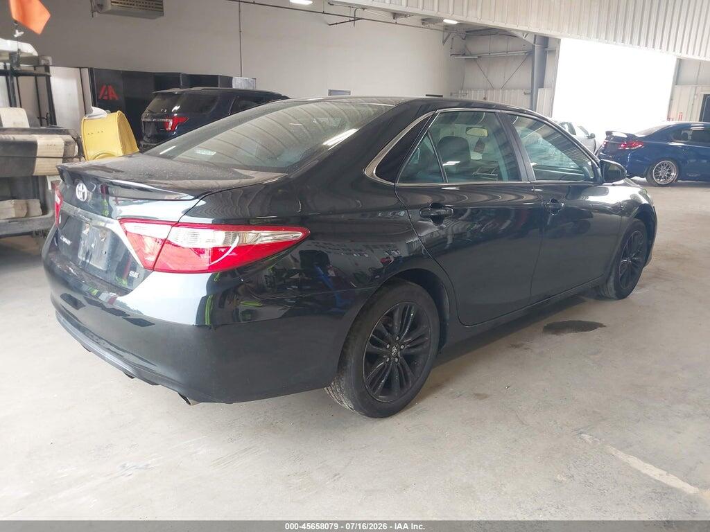 4T1BF1FK5FU889235 2015 TOYOTA CAMRY photo no. 4