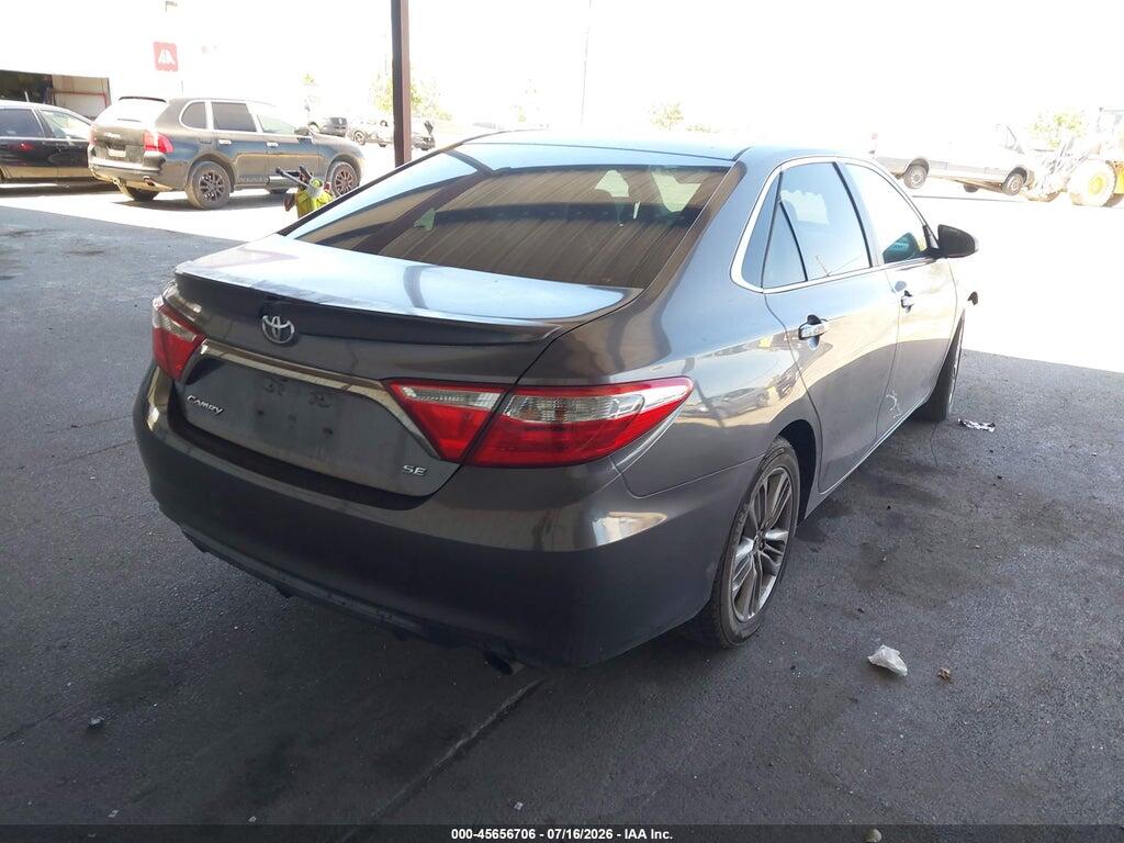 4T1BF1FK5FU941091 2015 TOYOTA CAMRY photo no. 4