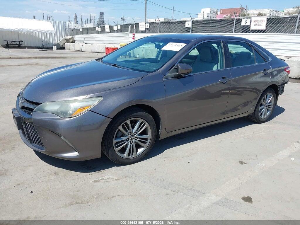 4T1BF1FK7FU024542 2015 TOYOTA CAMRY photo no. 2