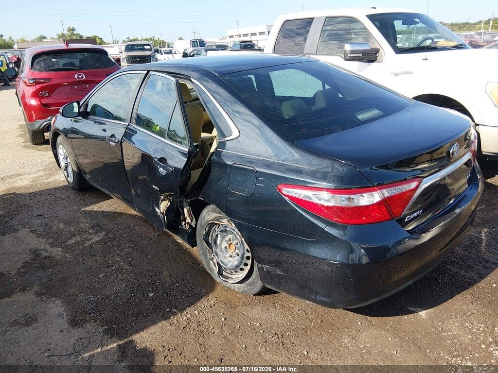 4T4BF1FK5FR461736 2015 TOYOTA CAMRY photo no. 3