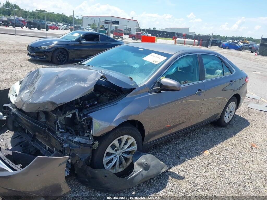 4T1BF1FK2FU910221 2015 TOYOTA CAMRY photo no. 2