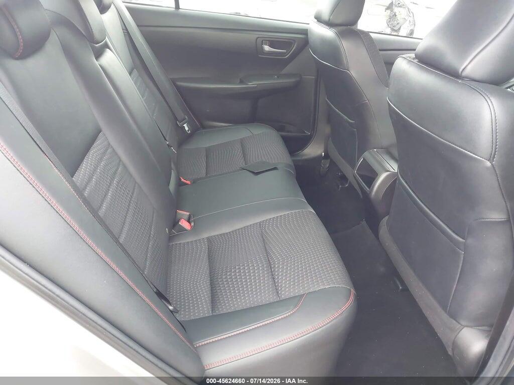 4T1BF1FK3FU109555 2015 TOYOTA CAMRY photo no. 8