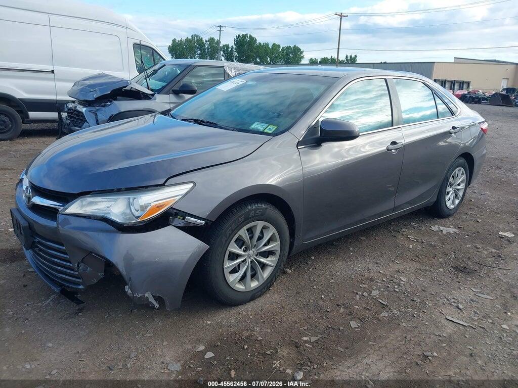 4T1BF1FK3FU082213 2015 TOYOTA CAMRY photo no. 2