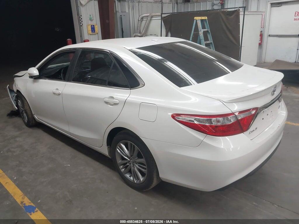 4T1BF1FK6FU945117 2015 TOYOTA CAMRY photo no. 3