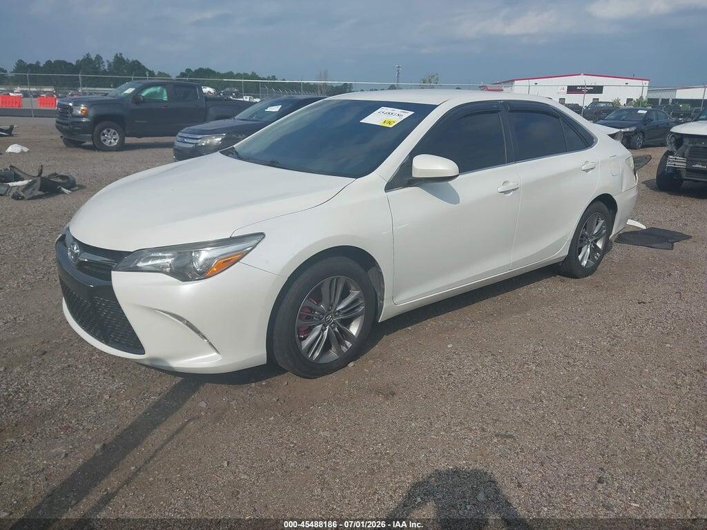 4T1BF1FK7FU477995 2015 TOYOTA CAMRY photo no. 2