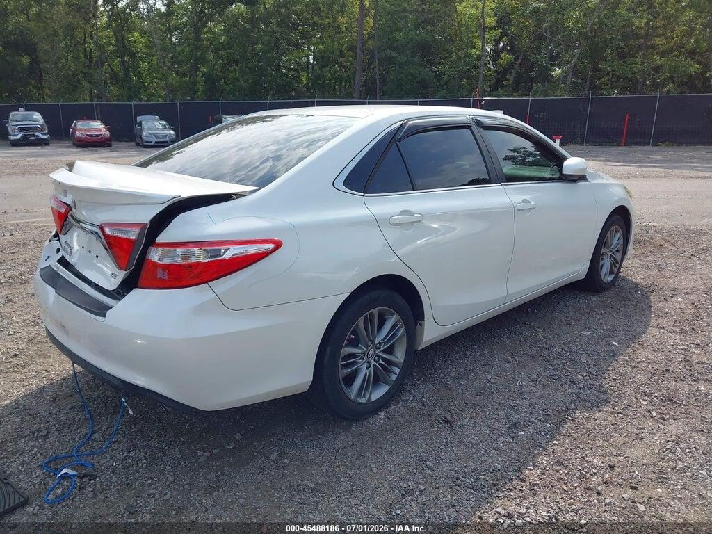 4T1BF1FK7FU477995 2015 TOYOTA CAMRY photo no. 4