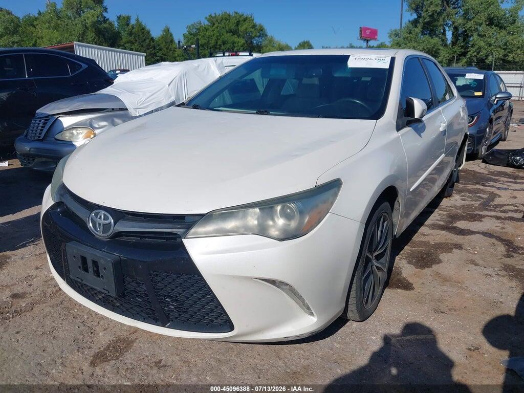 4T1BF1FK3FU874586 2015 TOYOTA CAMRY photo no. 2