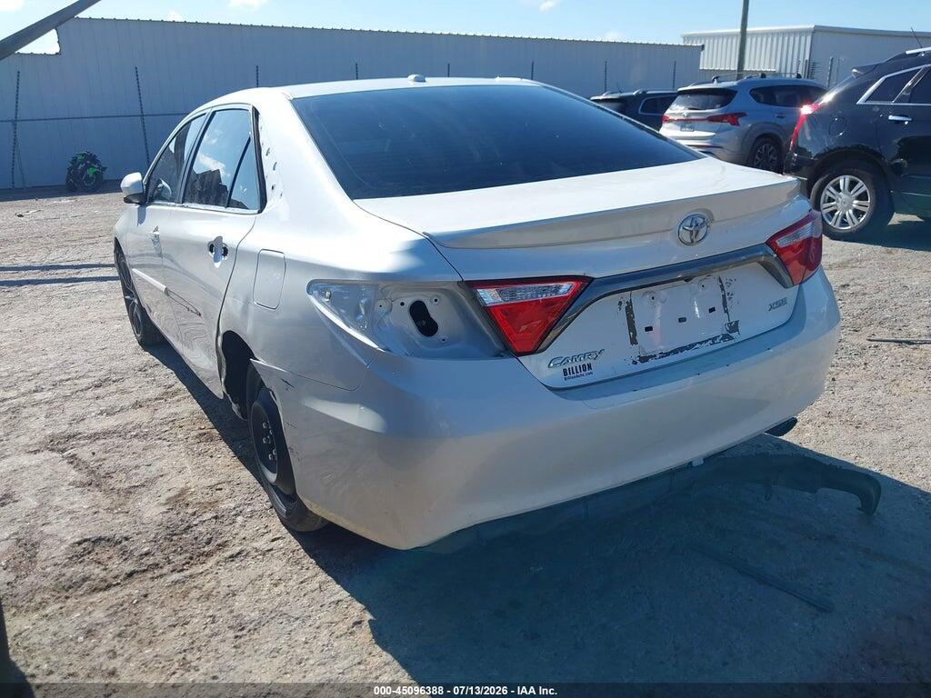 4T1BF1FK3FU874586 2015 TOYOTA CAMRY photo no. 3