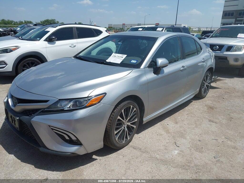 4T1G11AK3LU928010 2020 TOYOTA CAMRY photo no. 2