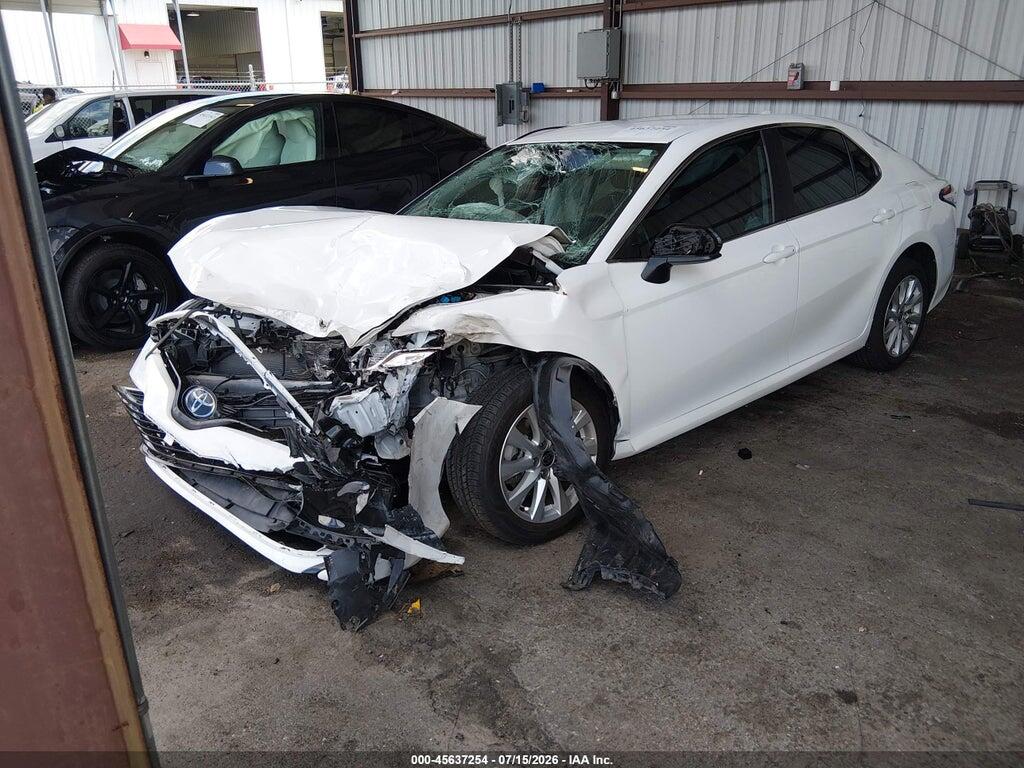 4T1C11AK2LU390771 2020 TOYOTA CAMRY photo no. 2