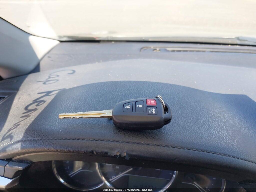 5YFBURHE2FP245267 2015 TOYOTA COROLLA photo no. 11