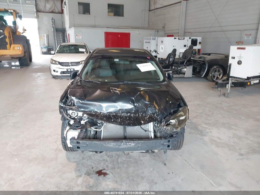 2T1BURHE4FC272115 2015 TOYOTA COROLLA photo no. 12