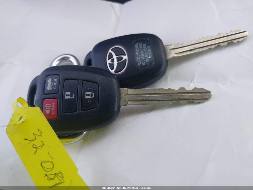 2T1BURHE3FC452475 2015 TOYOTA COROLLA photo no. 11