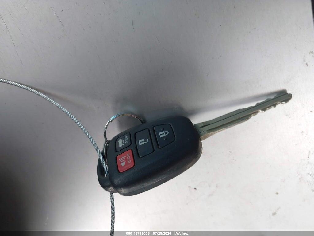 2T1BURHE9FC297043 2015 TOYOTA COROLLA photo no. 11