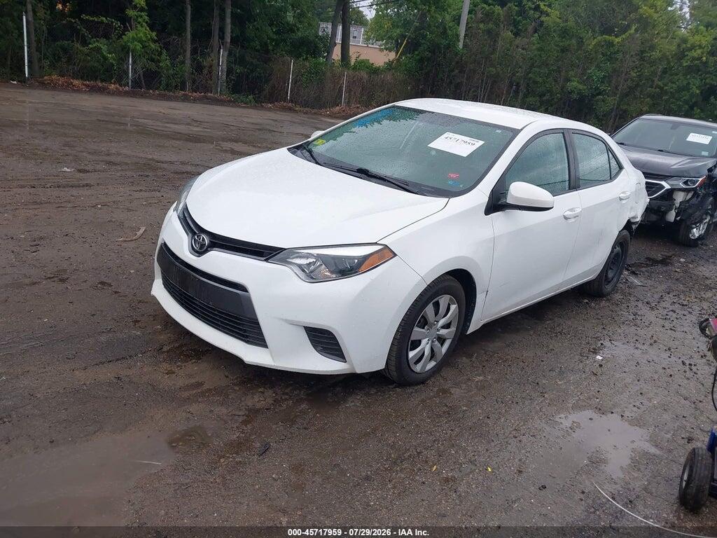 2T1BURHE3FC473908 2015 TOYOTA COROLLA photo no. 2