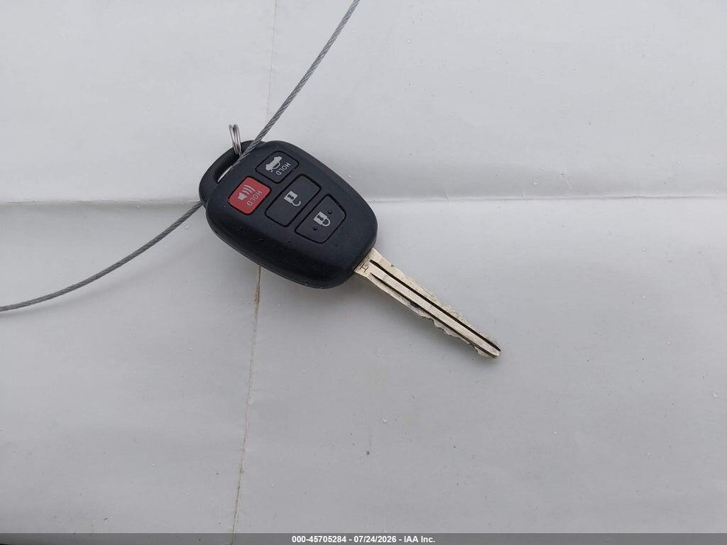5YFBURHE0FP319639 2015 TOYOTA COROLLA photo no. 11