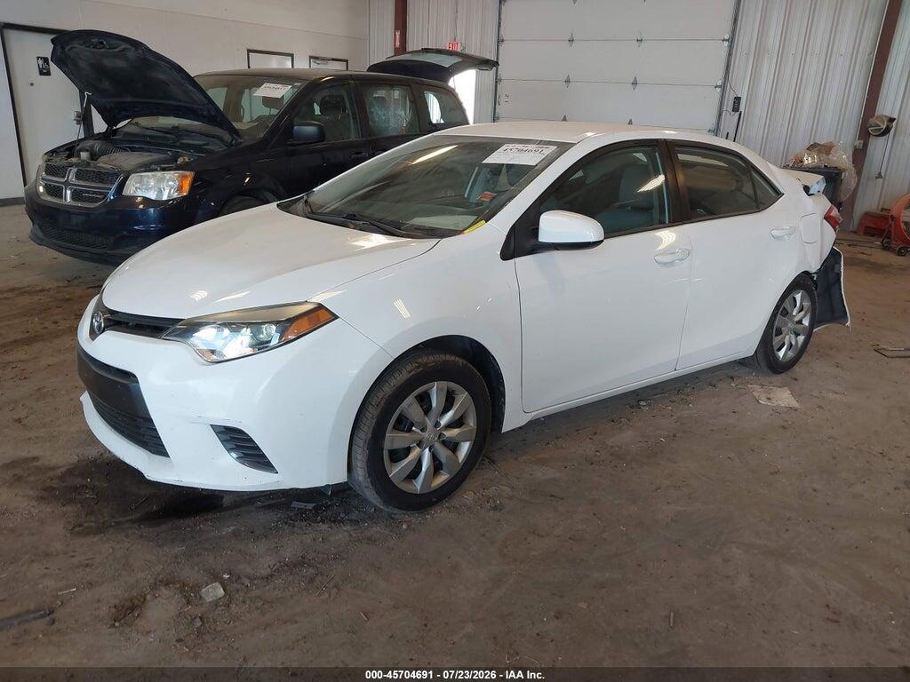 2T1BURHE3FC242085 2015 TOYOTA COROLLA photo no. 2