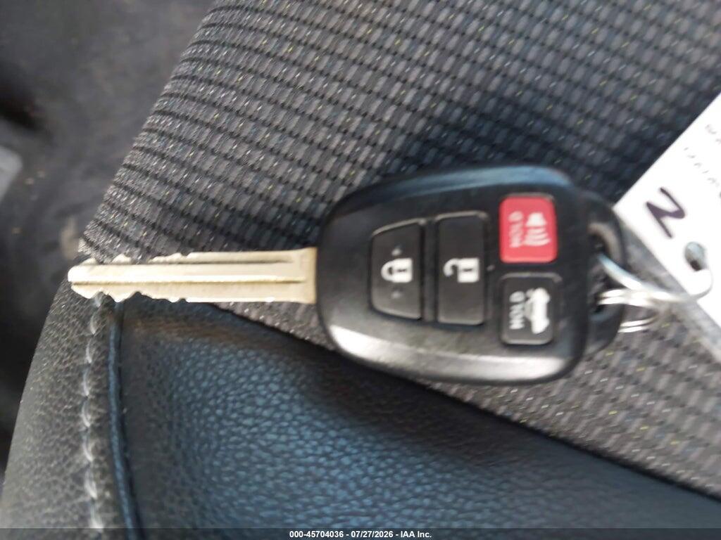 2T1BURHE5FC285164 2015 TOYOTA COROLLA photo no. 11