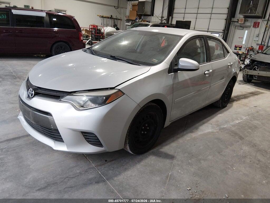5YFBURHE2FP327516 2015 TOYOTA COROLLA photo no. 2