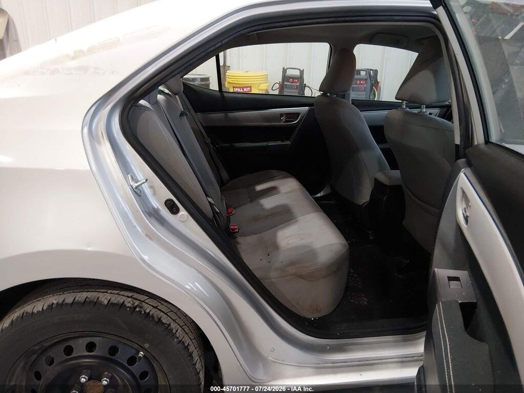 5YFBURHE2FP327516 2015 TOYOTA COROLLA photo no. 8