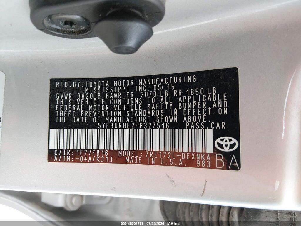 5YFBURHE2FP327516 2015 TOYOTA COROLLA photo no. 9