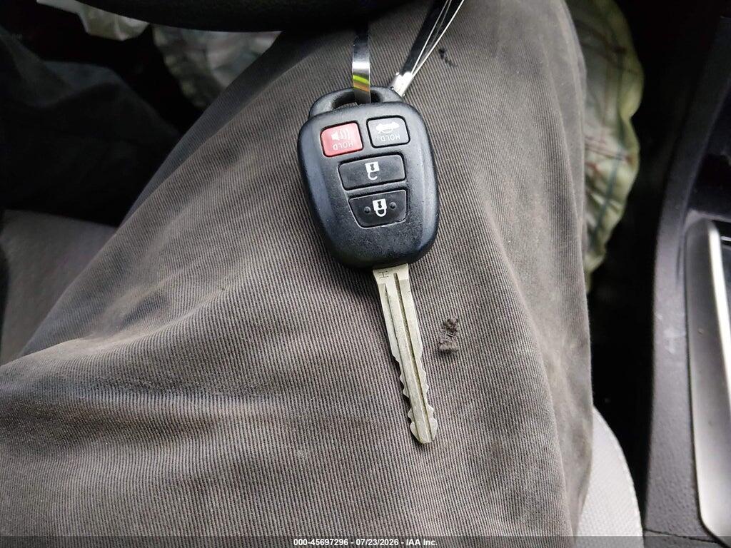2T1BURHE0FC283922 2015 TOYOTA COROLLA photo no. 11