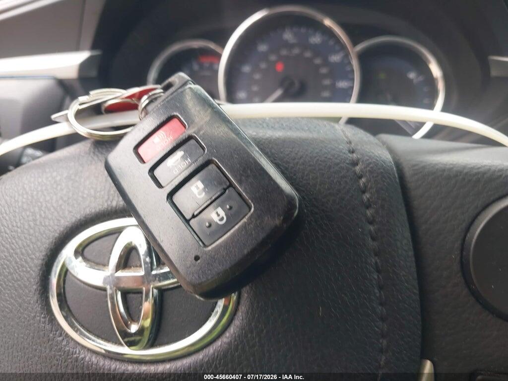2T1BURHE7FC413369 2015 TOYOTA COROLLA photo no. 11