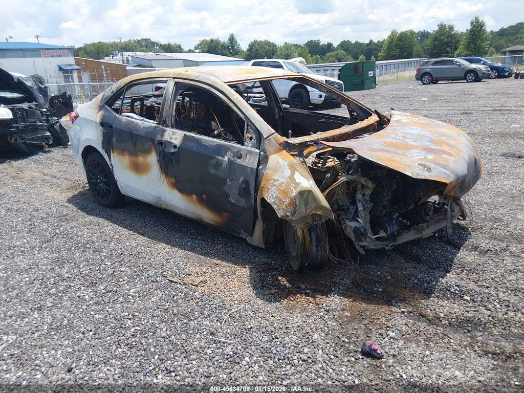 2T1BURHEXFC235778 2015 TOYOTA COROLLA photo no. 1