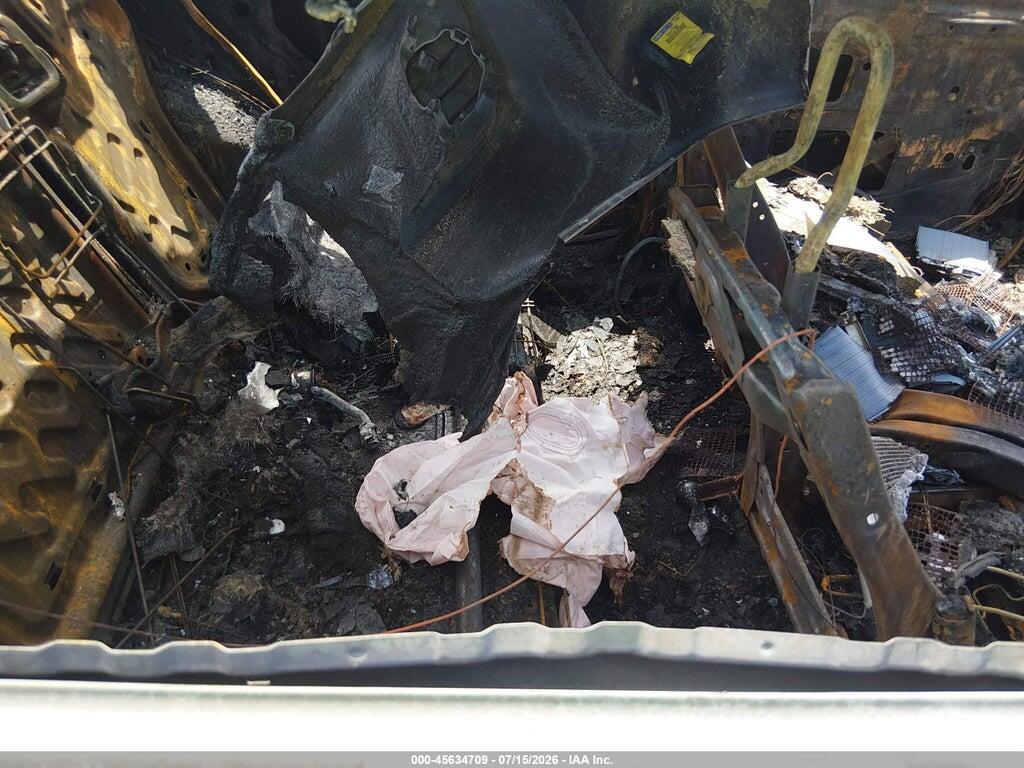 2T1BURHEXFC235778 2015 TOYOTA COROLLA photo no. 8